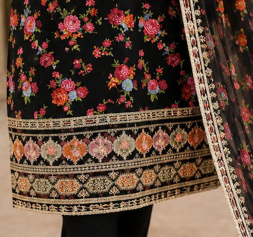 NOIR ROYALE EMBROIDERED PREMIUM LAWN SUIT 3PCS