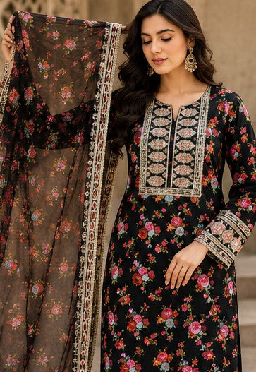 NOIR ROYALE EMBROIDERED PREMIUM LAWN SUIT 3PCS